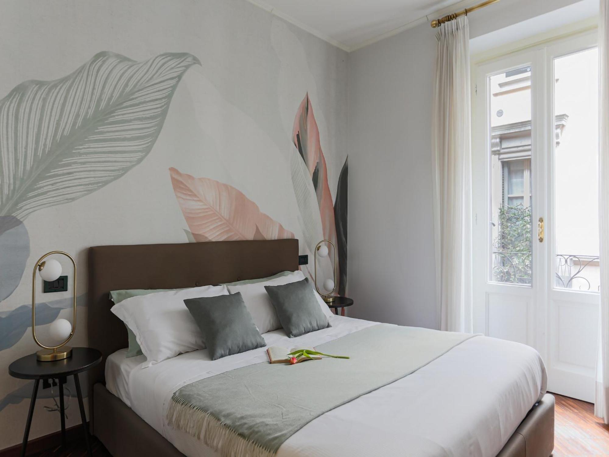 The Best Rent - Spacious One-Bedroom Apartment Near The Columns Of San Lorenzo Milan Bagian luar foto